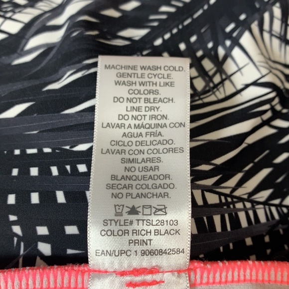 Time and Tru Women's Cut-Out One-Piece Swimsuit xl - Picture 12 of 13